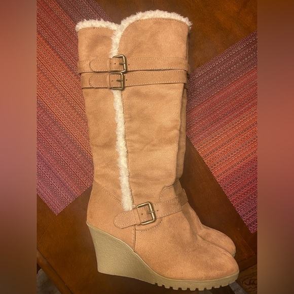 Old Navy Shoes - NWOB WOMENS OLD NAVY Faux Suede Knee High Boots for WOMEN- Tan/ Brown/ Beige Sz6